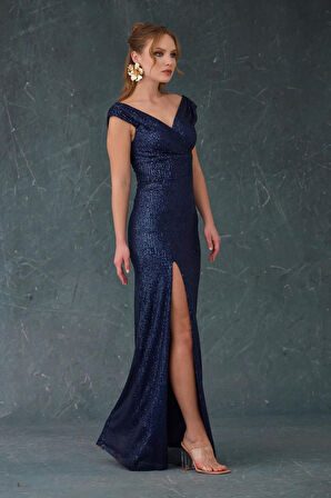 ELBISE UZUN HAKI PAYETLİ YIRTMACLI