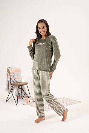 Kadın Kışlık Çizgili Kadife Pijama Takımı Yeşil