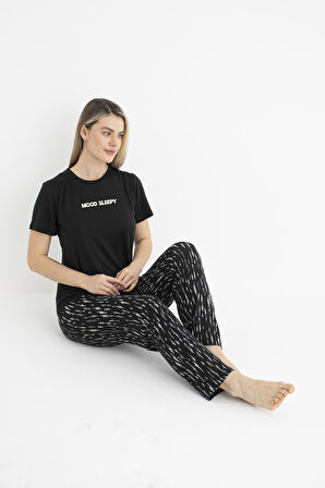 Kadın Yazlık Mood Sleepy Yazılı Kısa Kollu Soft Pijama Takımı - Siyah