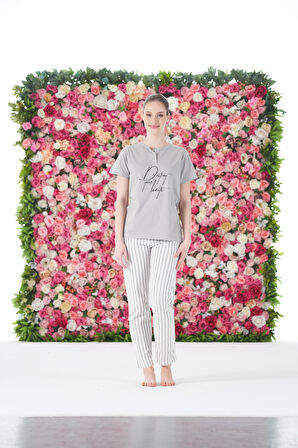 Kadın Yazlık Çizgili Kısa Kollu Penye Lycra Pijama Takımı