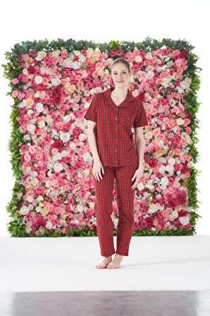 Kadın Yazlık Kareli Önden Düğmeli Kısa Kollu Penye Lycra Pijama Takımı