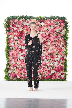 Kadın Yazlık Çiçek Desenli 3 Parça Sabahlıklı İp Askılı Likra Viskon Pijama Takımı - Siyah