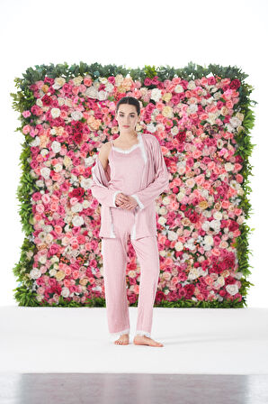 Kadın Yazlık Desenli 3 Parça Sabahlıklı İp Askılı Likra Viskon Pijama Takımı - Pudra