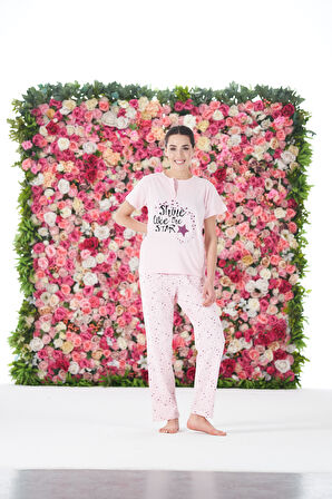 Kadın Yazlık Yıldızlı Kısa Kollu Penye Lycra Pijama Takımı