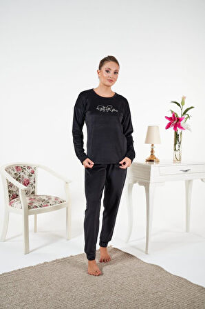 Kadın Kışlık Kadife Pijama Takımı