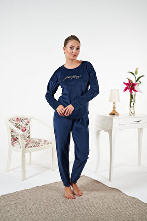 Kadın Kışlık Kadife Pijama Takımı