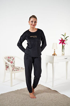 Kadın Kışlık Kadife Pijama Takımı