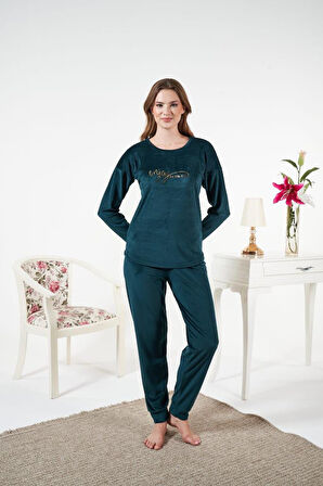 Kadın Kışlık Kadife Pijama Takımı