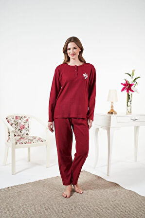 Kadın Kışlık Patlı Çiçek Motifli İnterlok Şardonlu Pijama Takımı