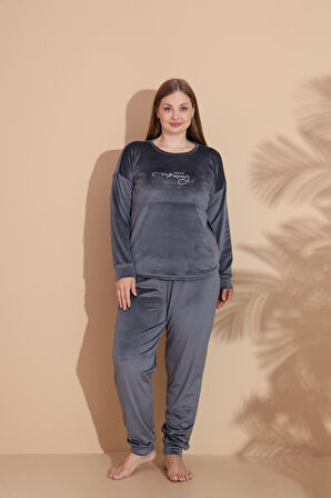 Kadın Kışlık Kadife Battal Pijama Takımı