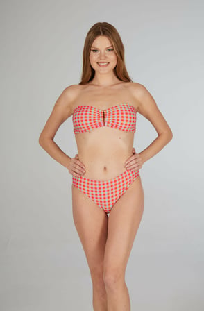 Estiva Kadın Kareli Kırmızı Tokalı Straplez Bikini Takımı