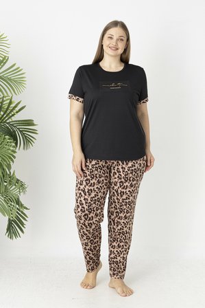 Estiva Kadın Kaplan Alt Desenli Kısa Kollu Soft Battal Pijama Takımı
