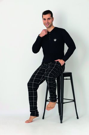 Estiva Erkek Kareli Alt Desenli Siyah Uzun Kollu Patlı Penye Pijama Takımı