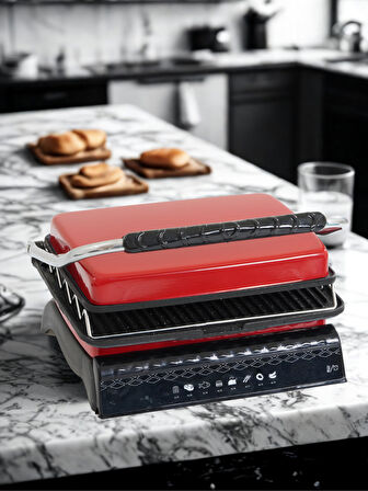 Tost Makinası Ultra Granit Yüzey İle Sağlıklı Pişirim | 1800W Yağ Hazneli Ultra Granit Tost Makinesi