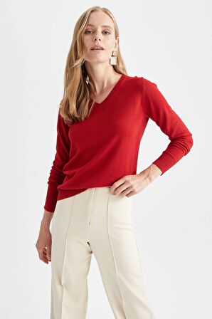 DeFacto Regular Fit Basic V Yaka Ekstra Yumuşak Dokulu Basic Kazak F7088AZ22WNRD44