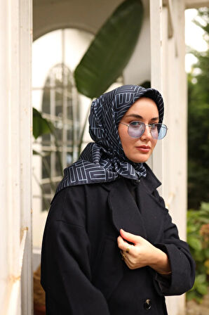 Silk Home Tivil İpek Eşarp 11447-33 Lacivert Karışık Desen