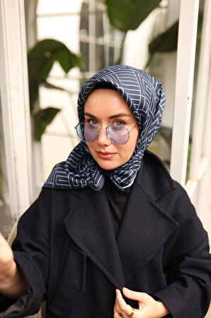 Silk Home Tivil İpek Eşarp 11447-33 Lacivert Karışık Desen