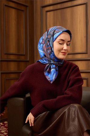 Twill İpek Eşarp Koyu Lacivert-Saks Mavi Desenli Tok Duruşlu 90x90