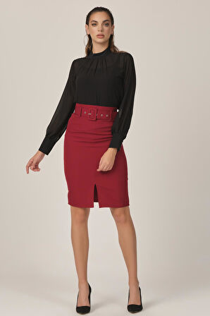 Önü Yırtmaçlı Kemerli Etek 