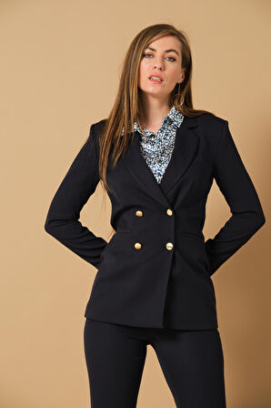 Metal Düğme Detaylı Blazer Ceket