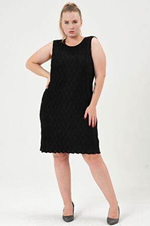 Büyük Beden Kolsuz Düz Form Elbise