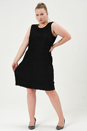 Büyük Beden Kolsuz Düz Form Elbise