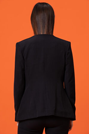 Büyük Çıtçıt Kapamalı Ceket 