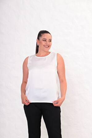 Büyük Beden Sıfır Kol Saten Bluz