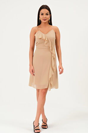 Önü Fırfırlı Askılı Şifon Elbise