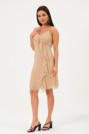 Önü Fırfırlı Askılı Şifon Elbise