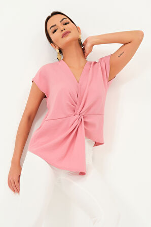 Önü Düğüm Detaylı Kısa Kollu Bluz