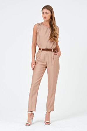 Omuzu Düğmeli Kolsuz Bluz