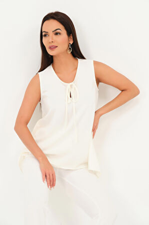 Kolsuz Arkası Bağlamalı Bluz