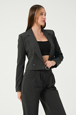 Çizgili Crop Ceket