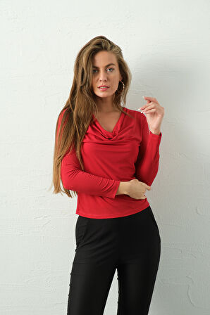 Dökümlü Yakalı BodyCorn Bluz