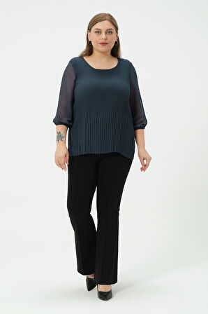 Büyük Beden Pilise Detaylı Bluz