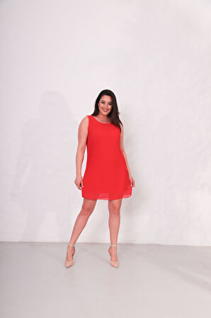 Büyük Beden Kolsuz Piliseli Elbise