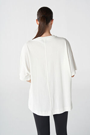 Hummel LIV OVERSIZE KISA KOLLU TİŞÖRT