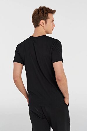 Hummel GRAPHIC TRIPLE LOGO TEE KISA KOLLU TİŞÖRT