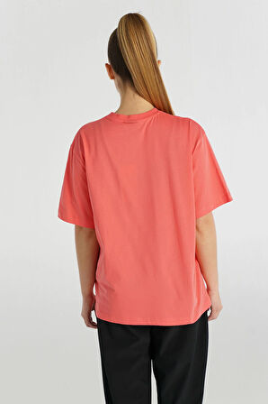 Hummel PATEZ OVERSIZE KISA KOLLU TİŞÖRT
