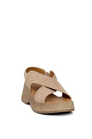 Beety BY2090.509S Kadın Dolgu Topuk Sandalet Camel