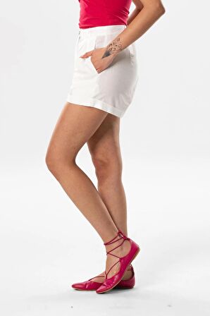 Fulya Keten Düğmeli Kısa Yazlık Şort Beyaz Byz