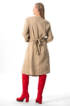 Uzun Kol Kıvılcım V Yaka Sonbahar ve Kışlık Nakışlı Kısa Double Müslin Elbise Vizon Vzn