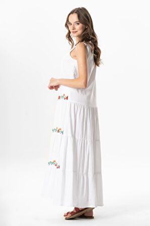 Kolsuz Şile Bezi Bahar V Yaka Nakışlı Uzun Yazlık Elbise Beyaz Byz