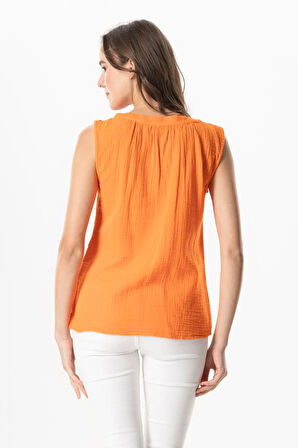 Kolsuz V Yaka Berrin Güpür Detaylı Müslin Yazlık Bluz Turuncu Trnc