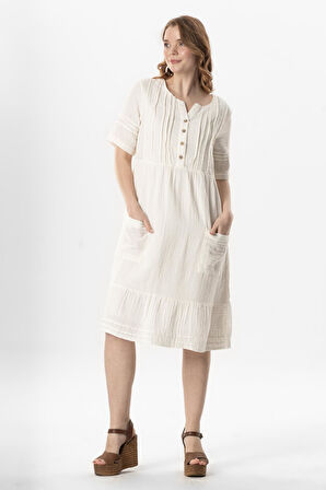 Kısa Kol Kare Yaka Dora Cep Detaylı Midi Boy Müslin Yazlık  Elbise Kırık Beyaz KrkByz