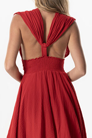 Kolsuz Sırt Detaylı V Yaka Laodikya Mini Yazlık Müslin Elbise Kırmızı Krmz