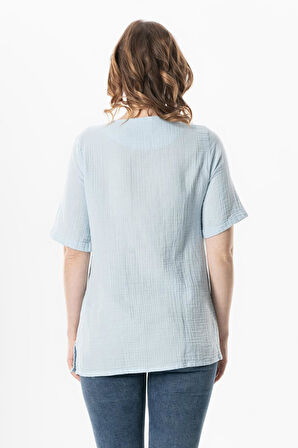 Kısa Kol Çiçek V Yaka Nakışlı Müslin Yazlık Bluz Buz Mavi Bmv