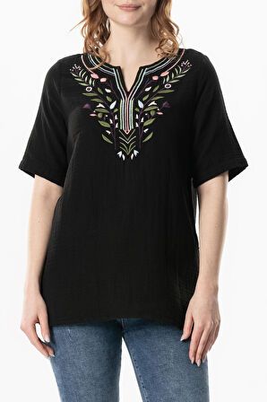 Kısa Kol Çiçek V Yaka Nakışlı Müslin Yazlık Bluz Siyah Syh