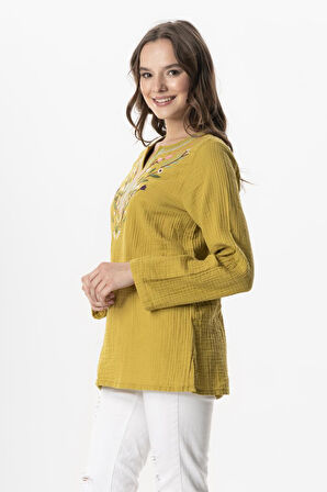 Uzun Kol Çiçek V Yaka Nakışlı Müslin Yazlık Bluz Yağ Yeşili Ygysl